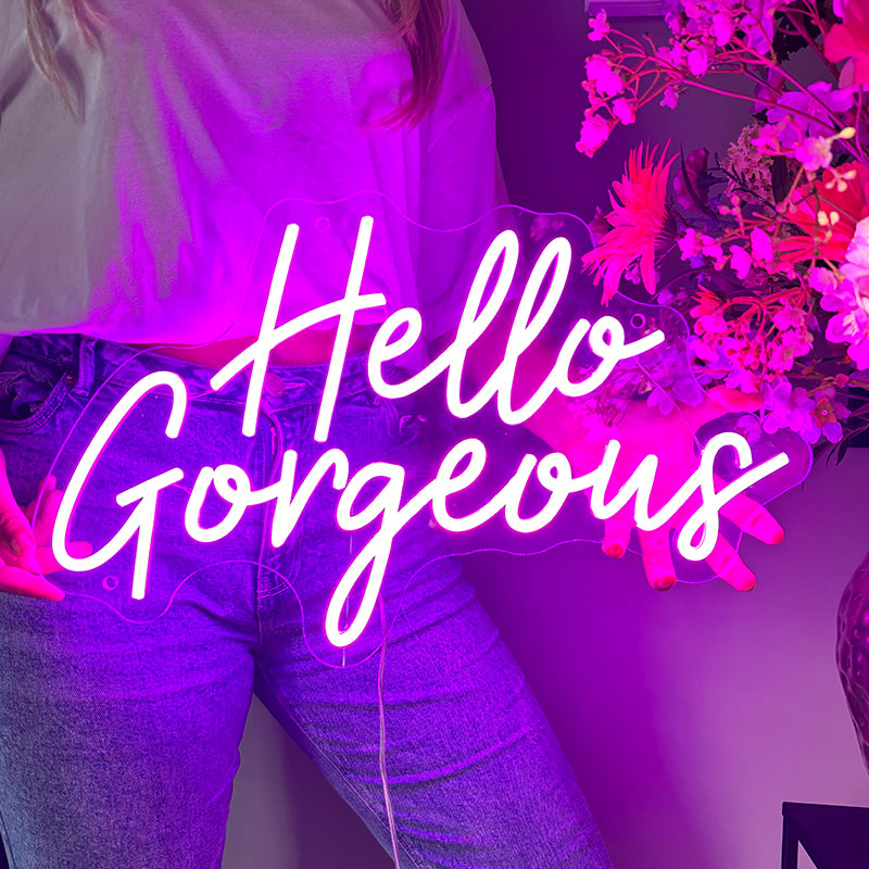 Insegna al neon Hello Gorgeous
