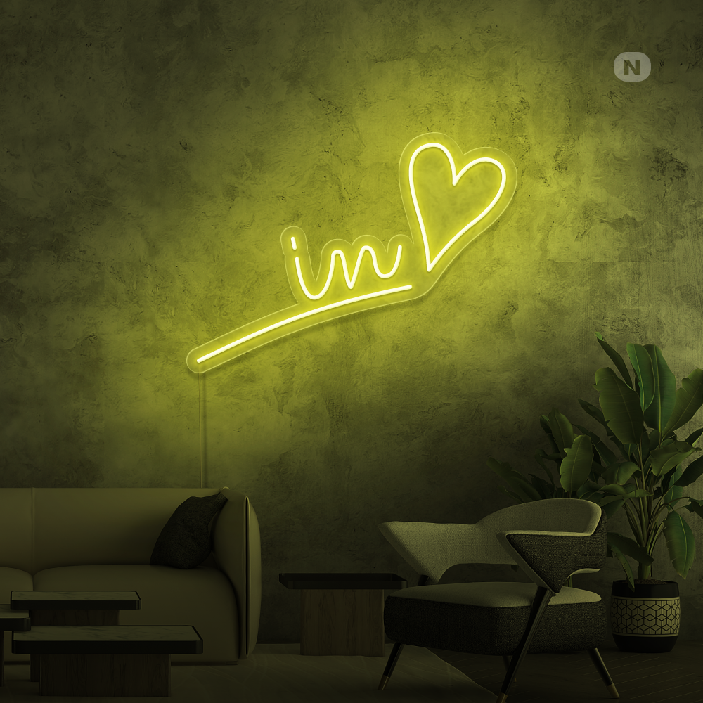 Insegna al neon In Love