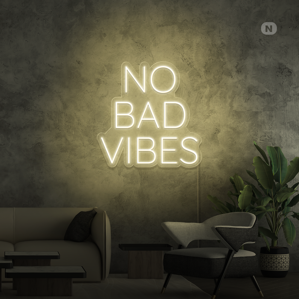 Insegna al neon No Bad Vibes