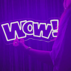 Insegna al neon Wow!